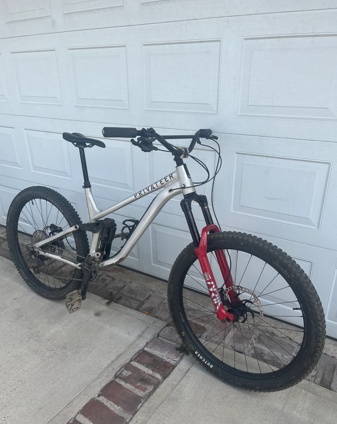 161  + Surly.webp