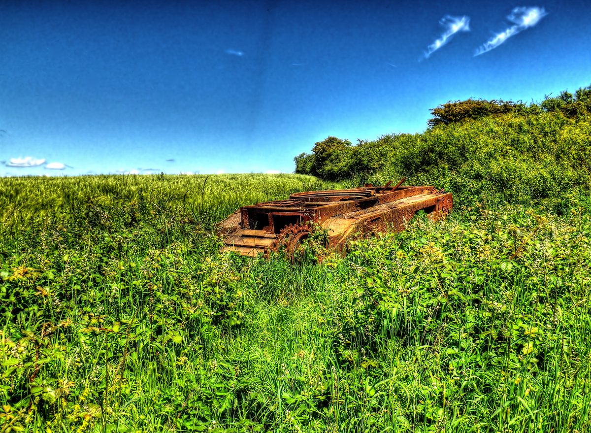 2650f06f-a1f5-4e31-be76-49cd558c899e2231f9f86cb3e352a2_Churchill_MK2_Tank_South_Downs.jpg
