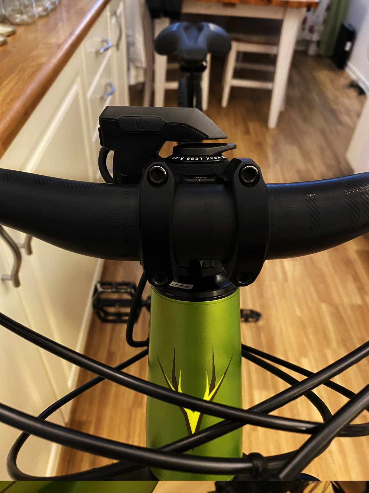 Bosch Centermount FRONT.jpg