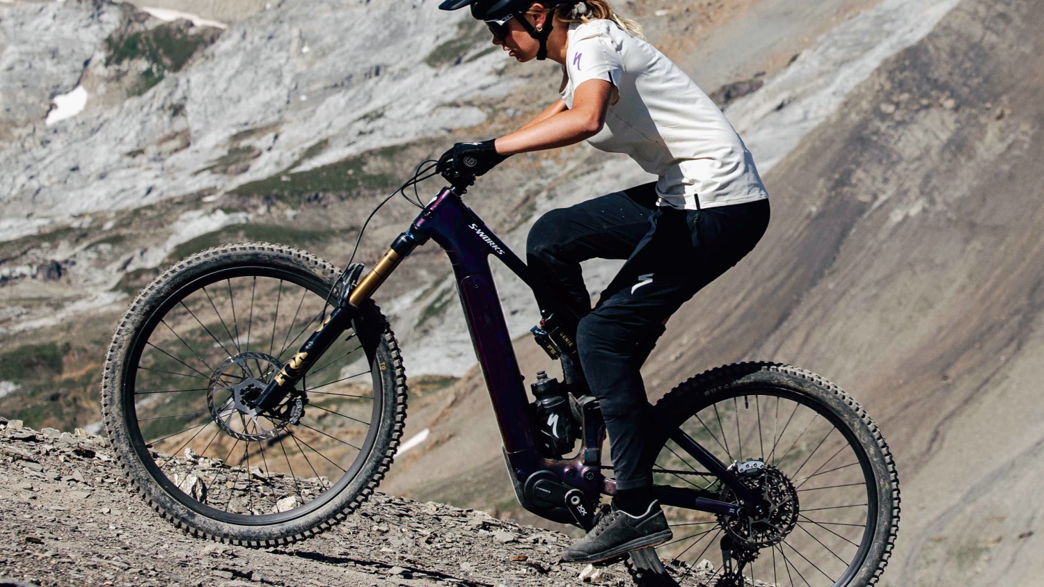 Climbing on the new Levo 4