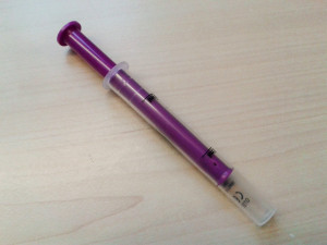 calpol-childrens-medicine-syringe.jpg