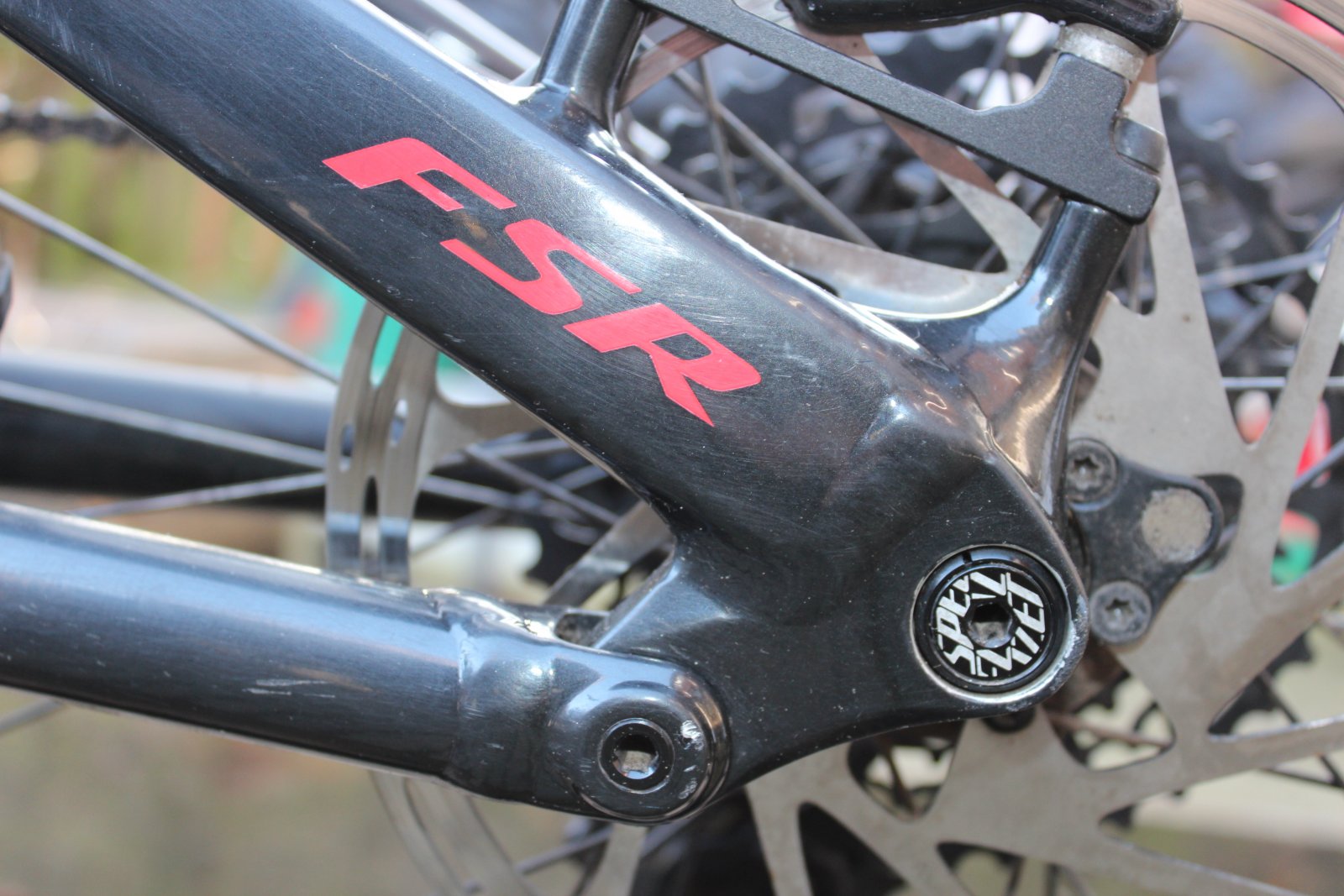 CHAINSEAT SAY PIVOT.JPG