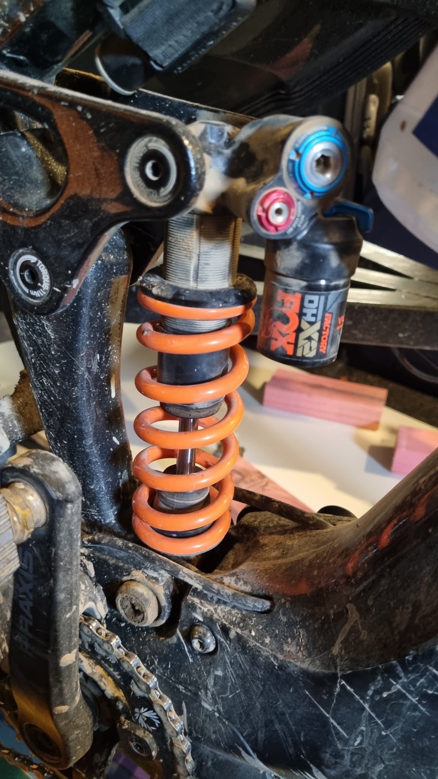 coil shock.jpg