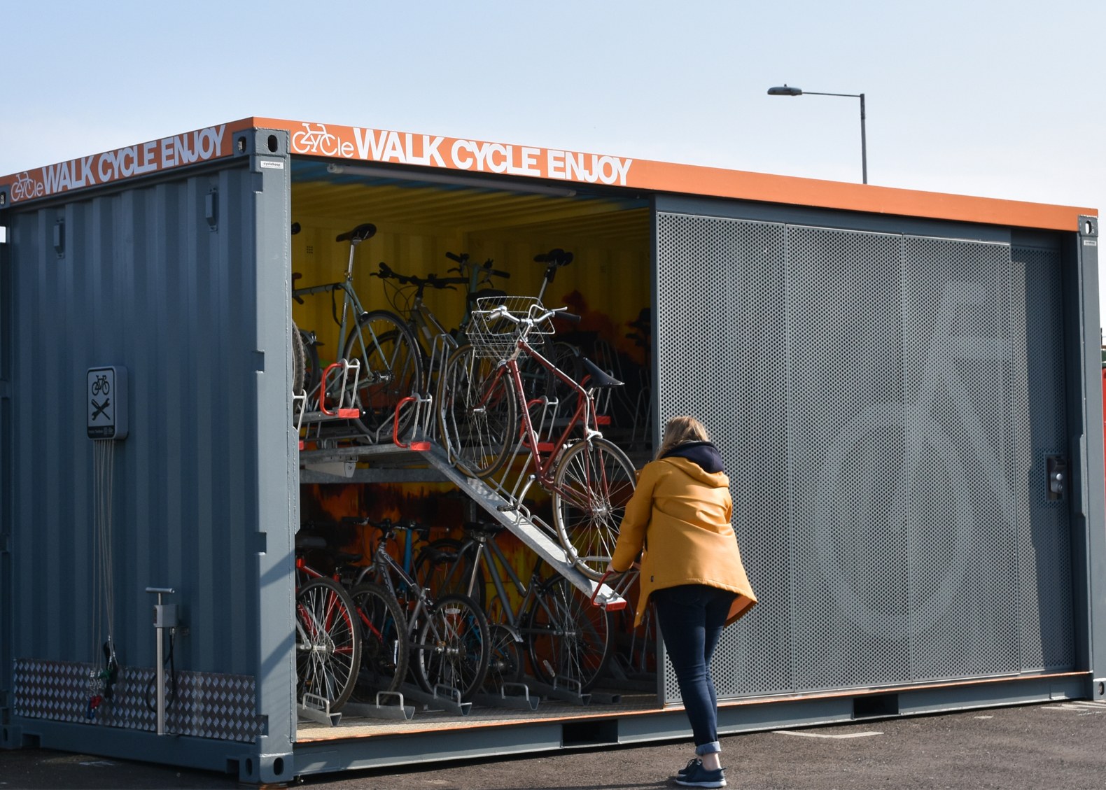 container.jpg