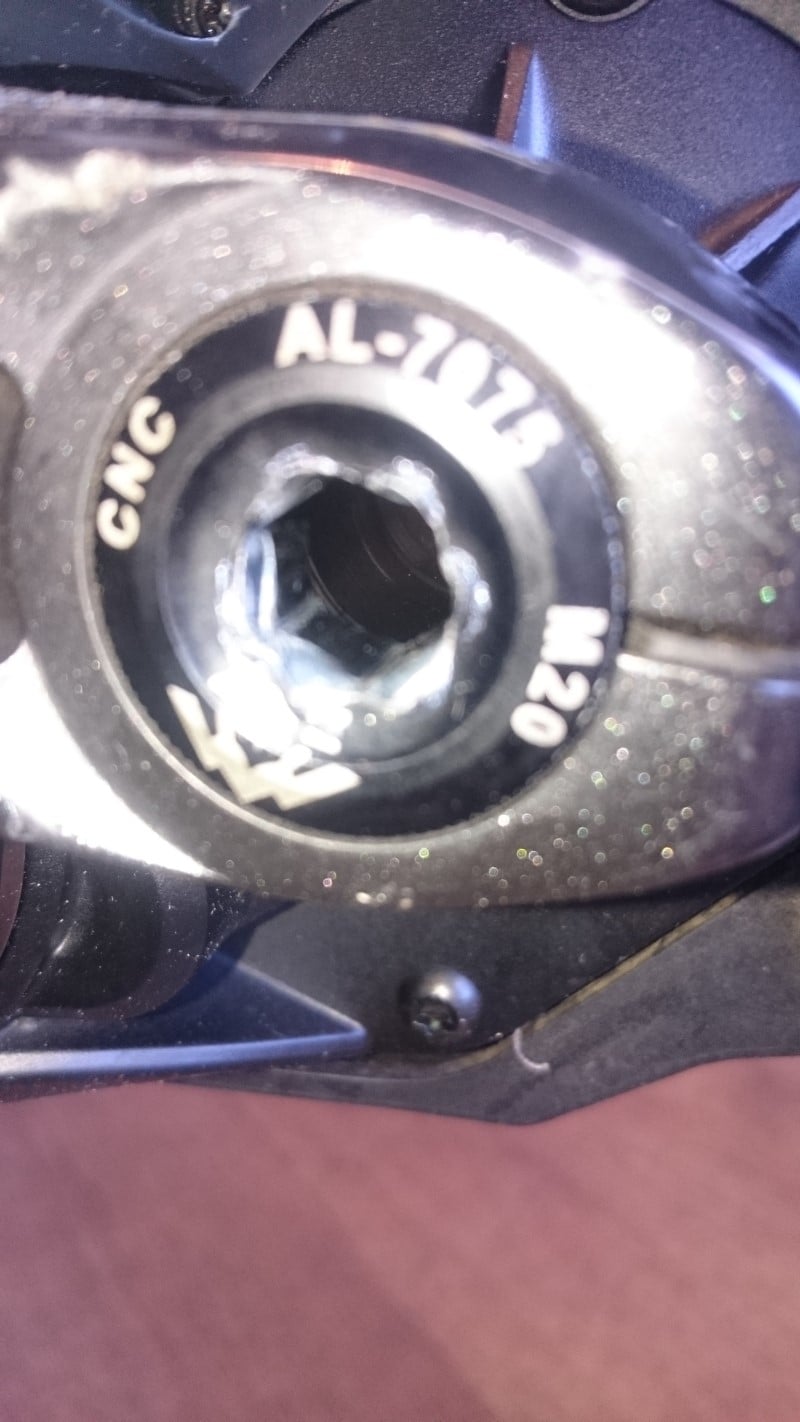 Damaged bolt.jpg