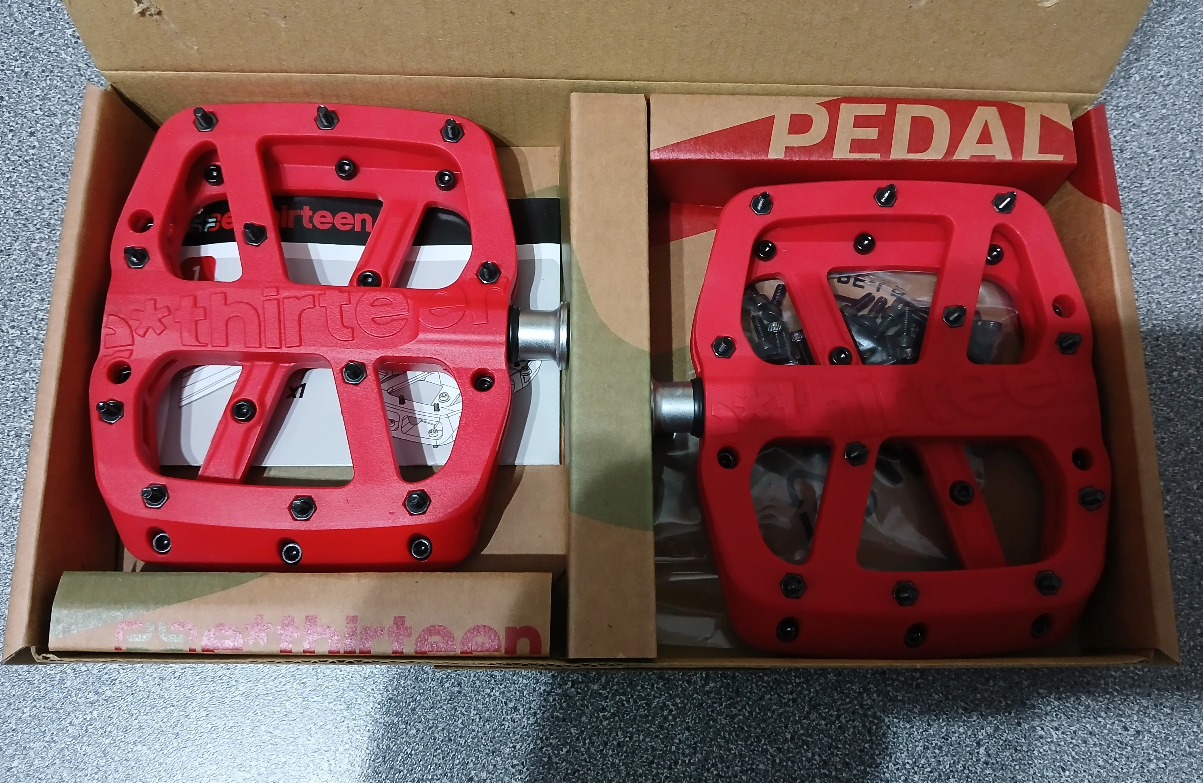 e13 Base pedal.webp