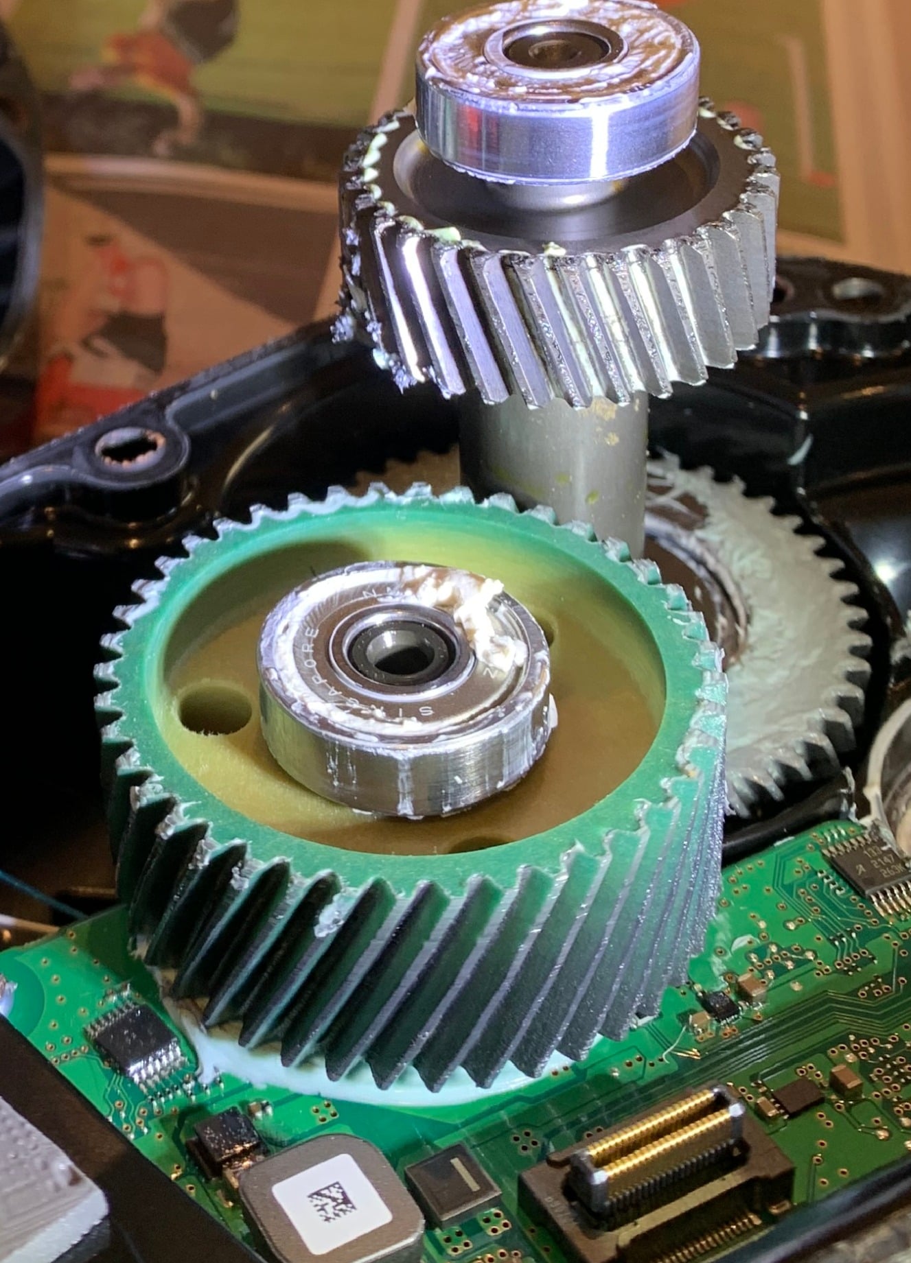 ep8 plastic gear.JPG