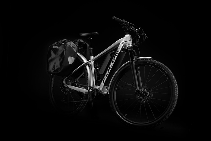focus-bikes-bosch-e-mtb-e-is-for-everyone-aventura_-fully-packed.jpg