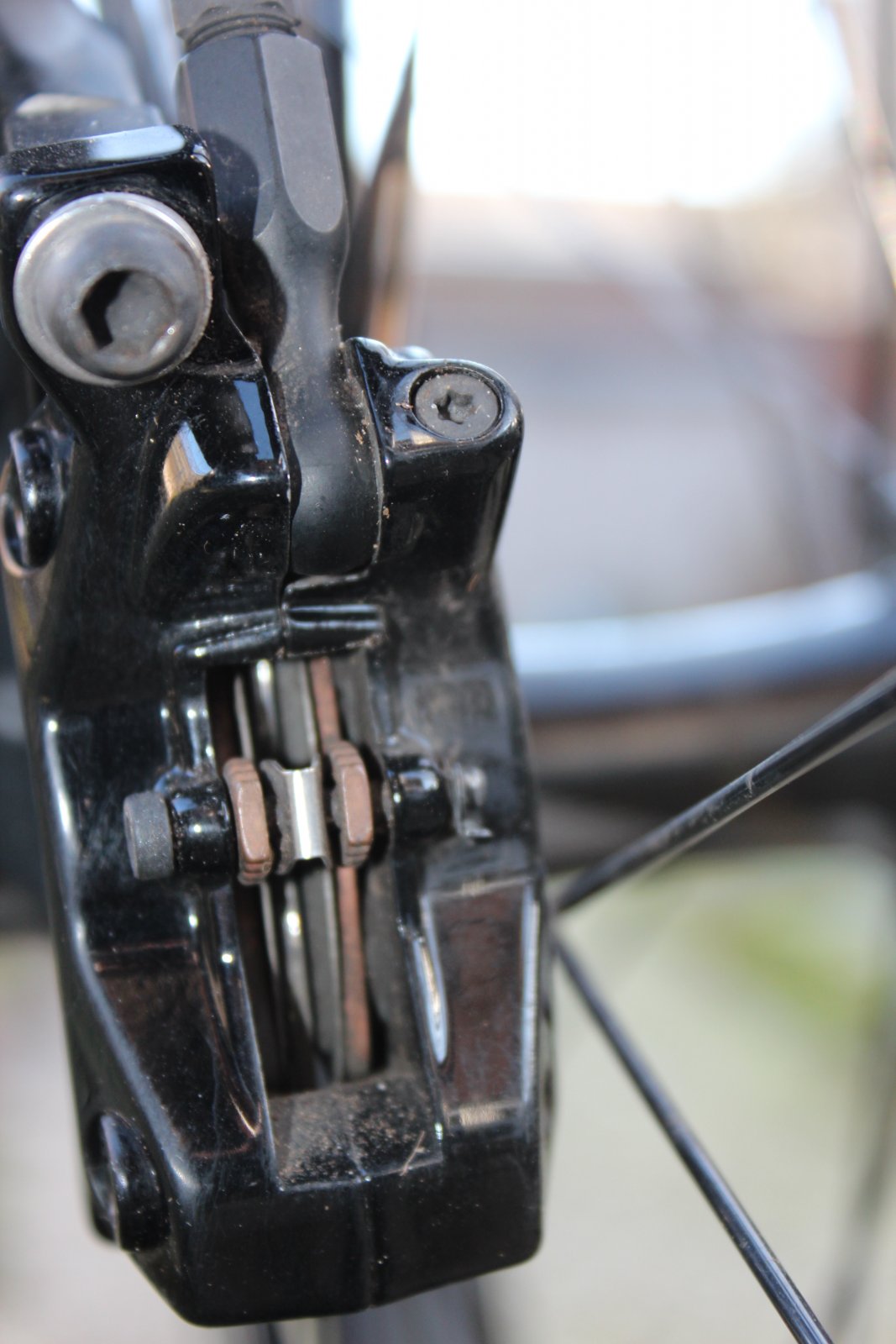 FRONT CALIPER.JPG