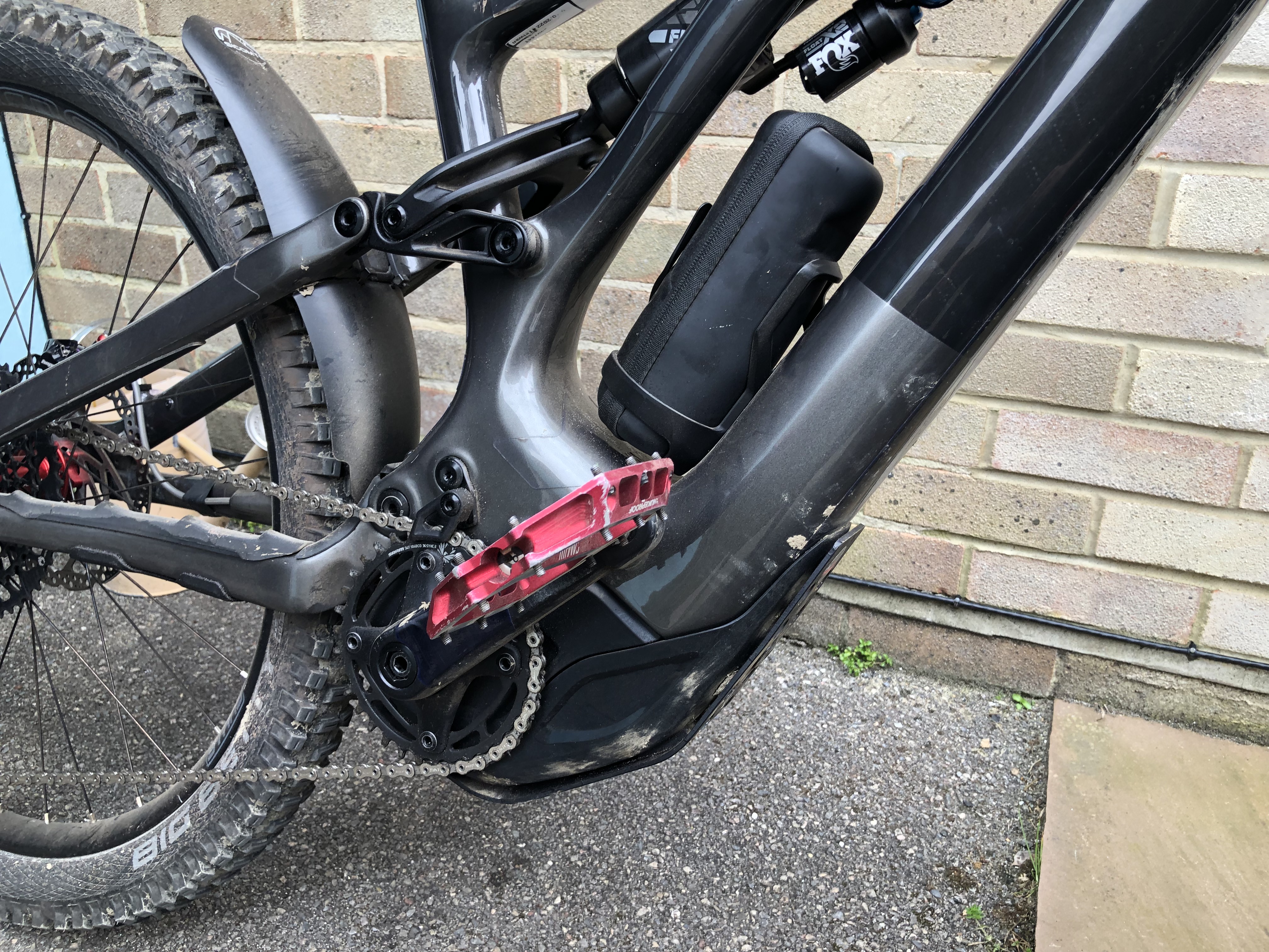 Specialized Turbo Levo Specialized Chainring Guard Kenevo Rock - Main Image