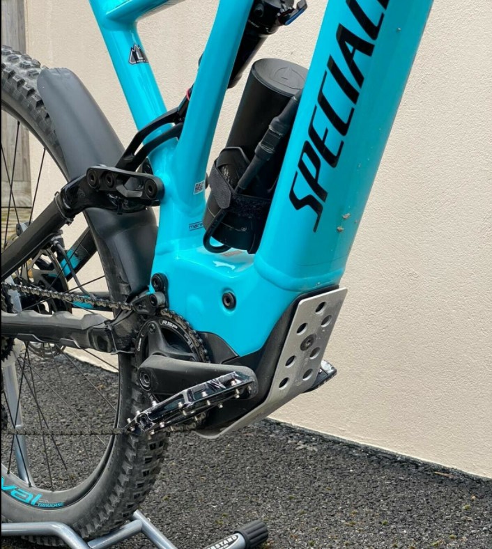 Kenevo Levo Skid plate.jpg