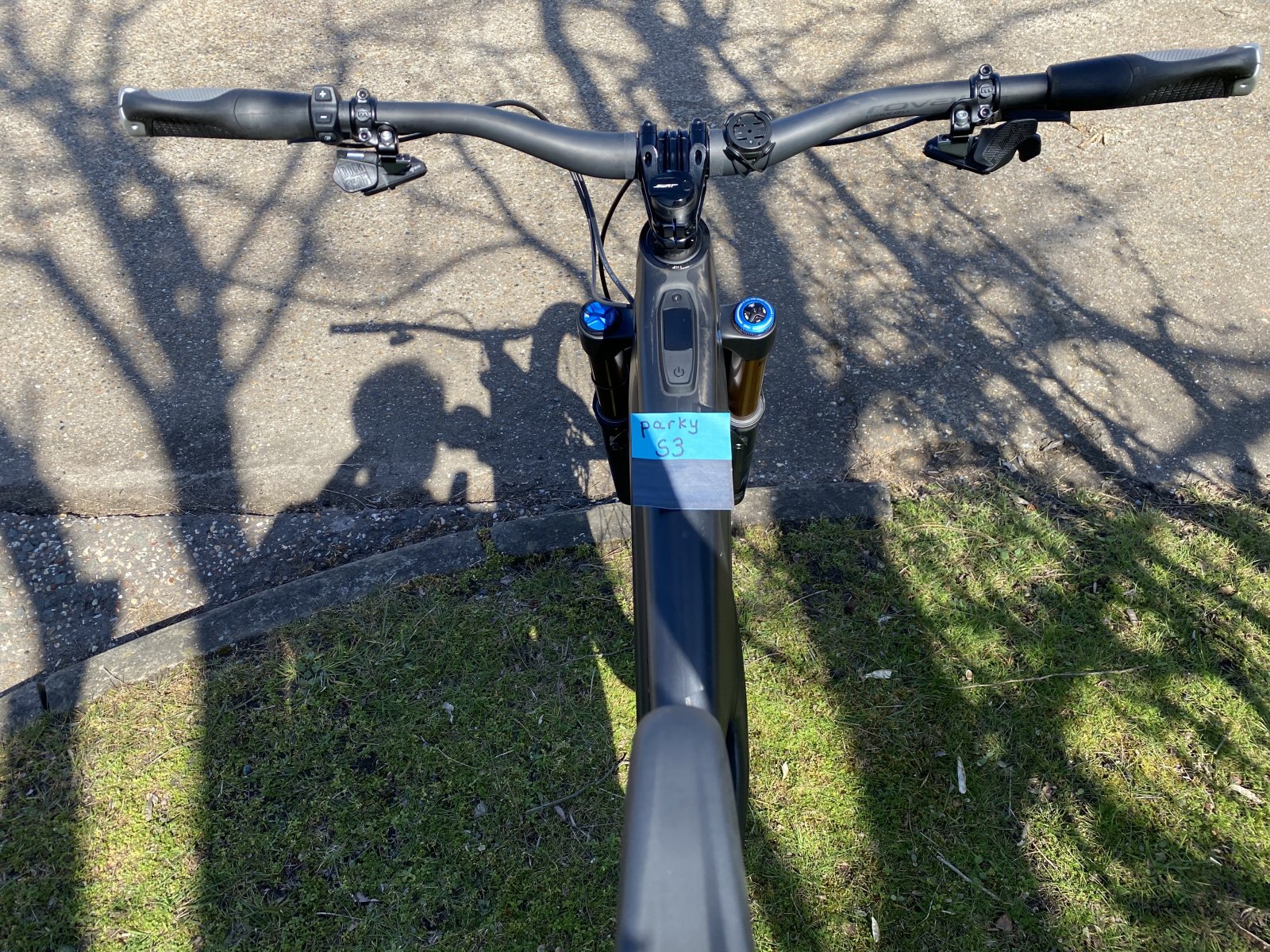 S-WORKS PARKY.jpg