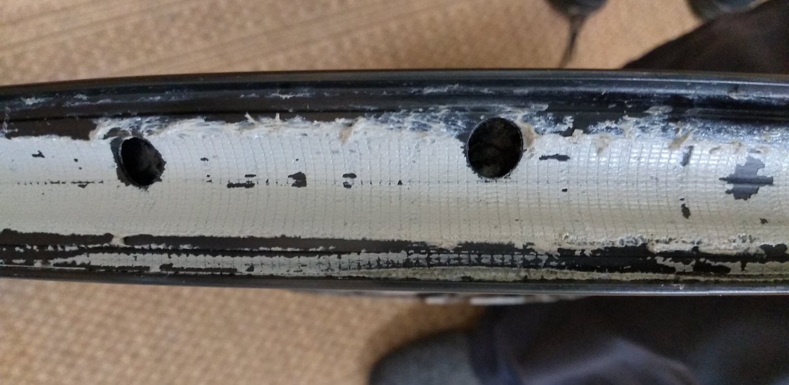 Sticky rim 2.jpg