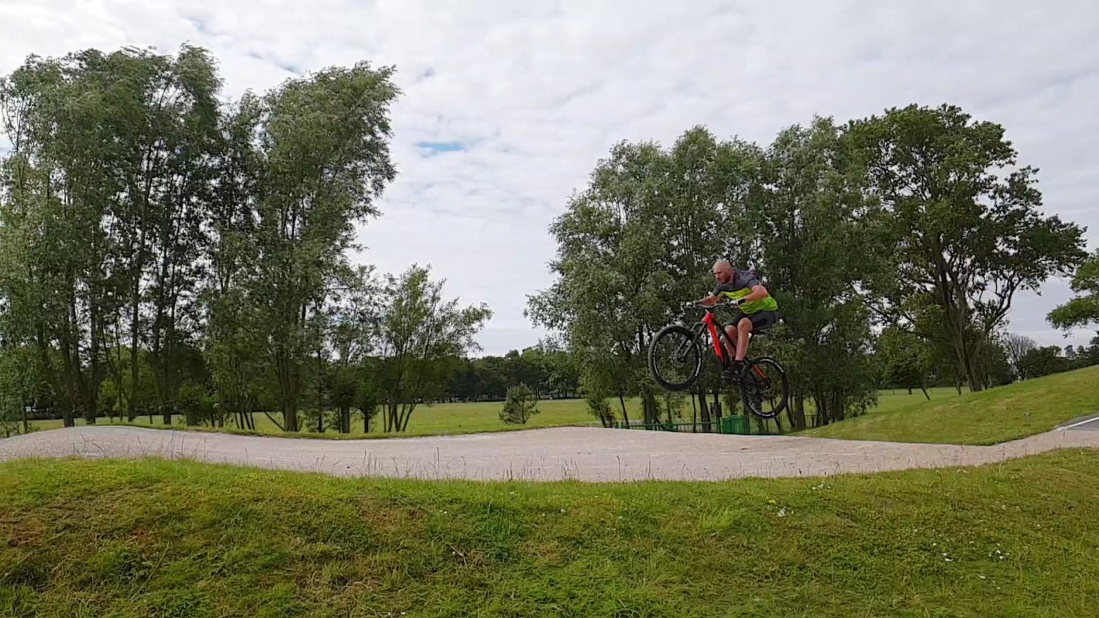 VideoCapture_20190626-124542.jpg