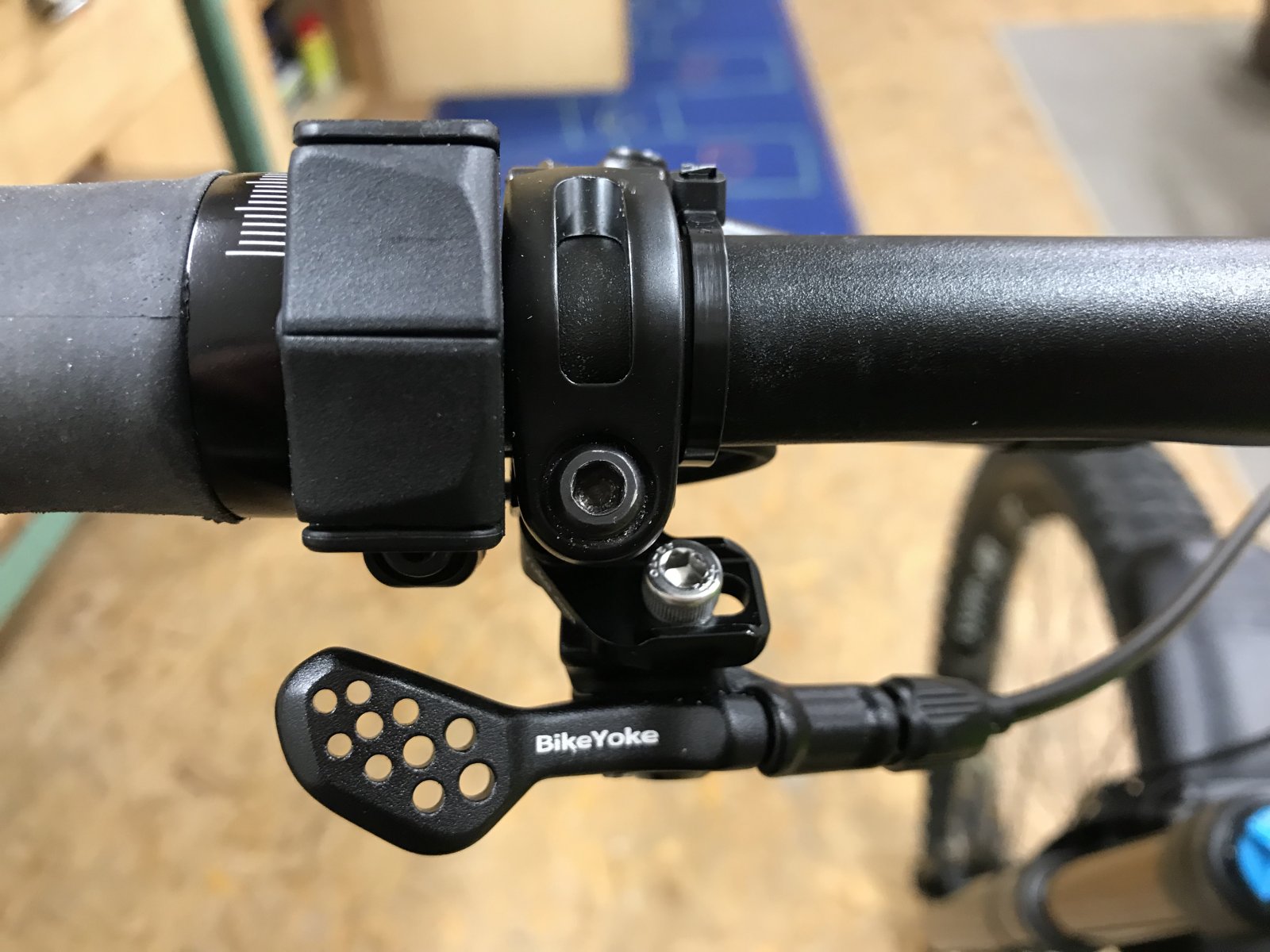 Swapping to an E7000 mode shifter - EMTB Forums