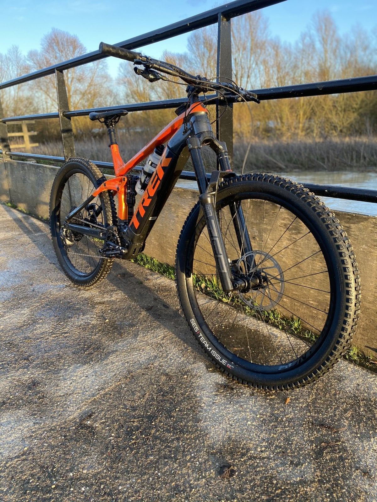 trek rail emtb