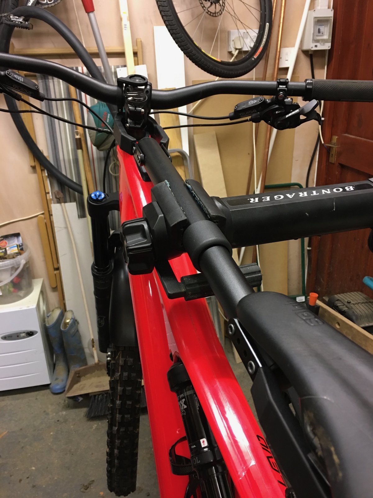 False cross bar for mounting bike on 