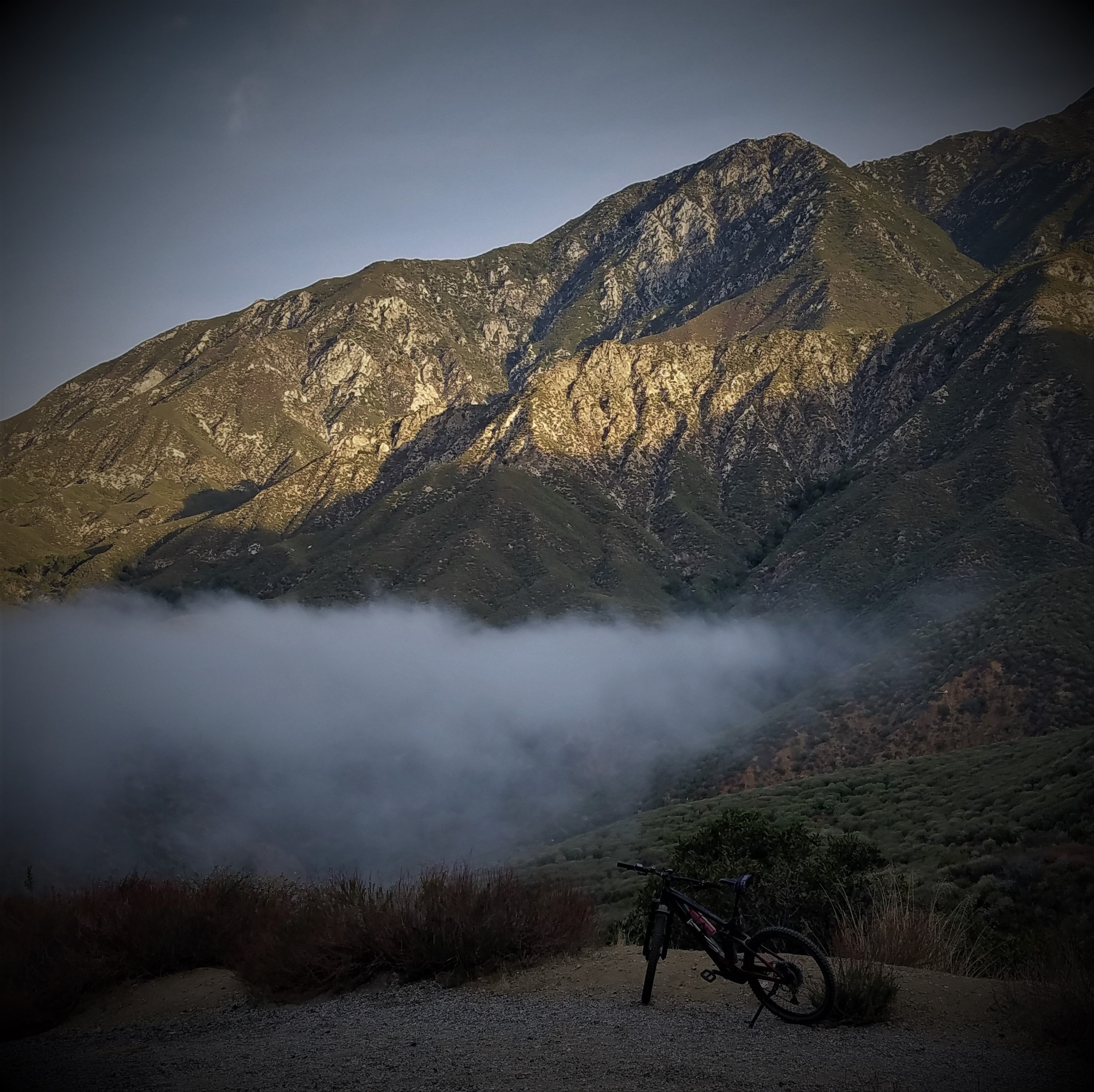 Rail7canyonfog.jpg