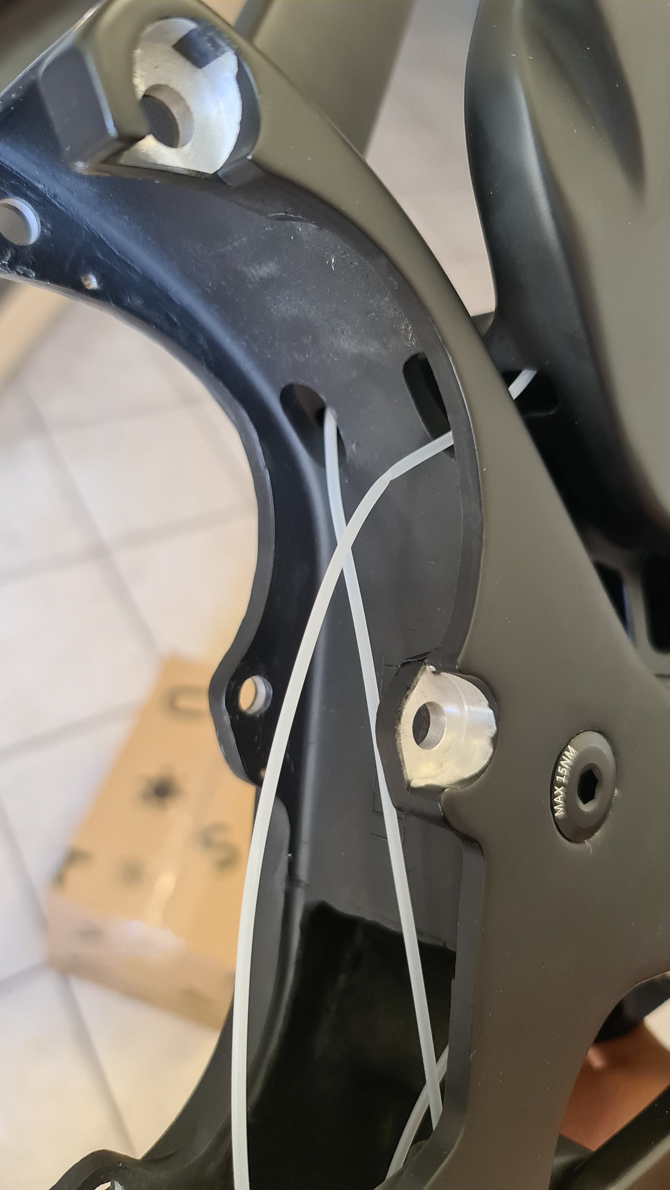 Frame mount motor.jpg Frame mount motor.jpg