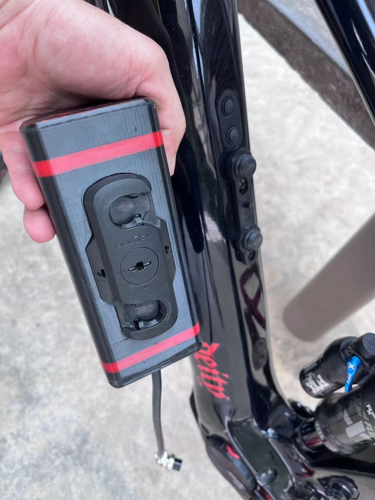 CEF50 Battery extender.jpeg