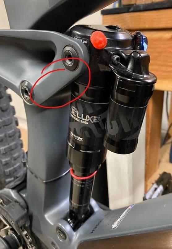 Trunnion.jpg Trunnion.jpg