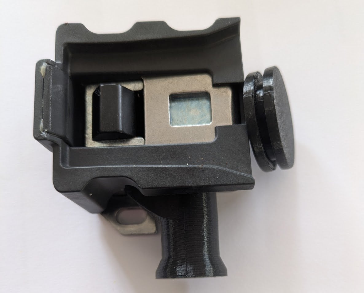 Lock Shroud and Grommet 2.jpg Lock Shroud and Grommet 2.jpg
