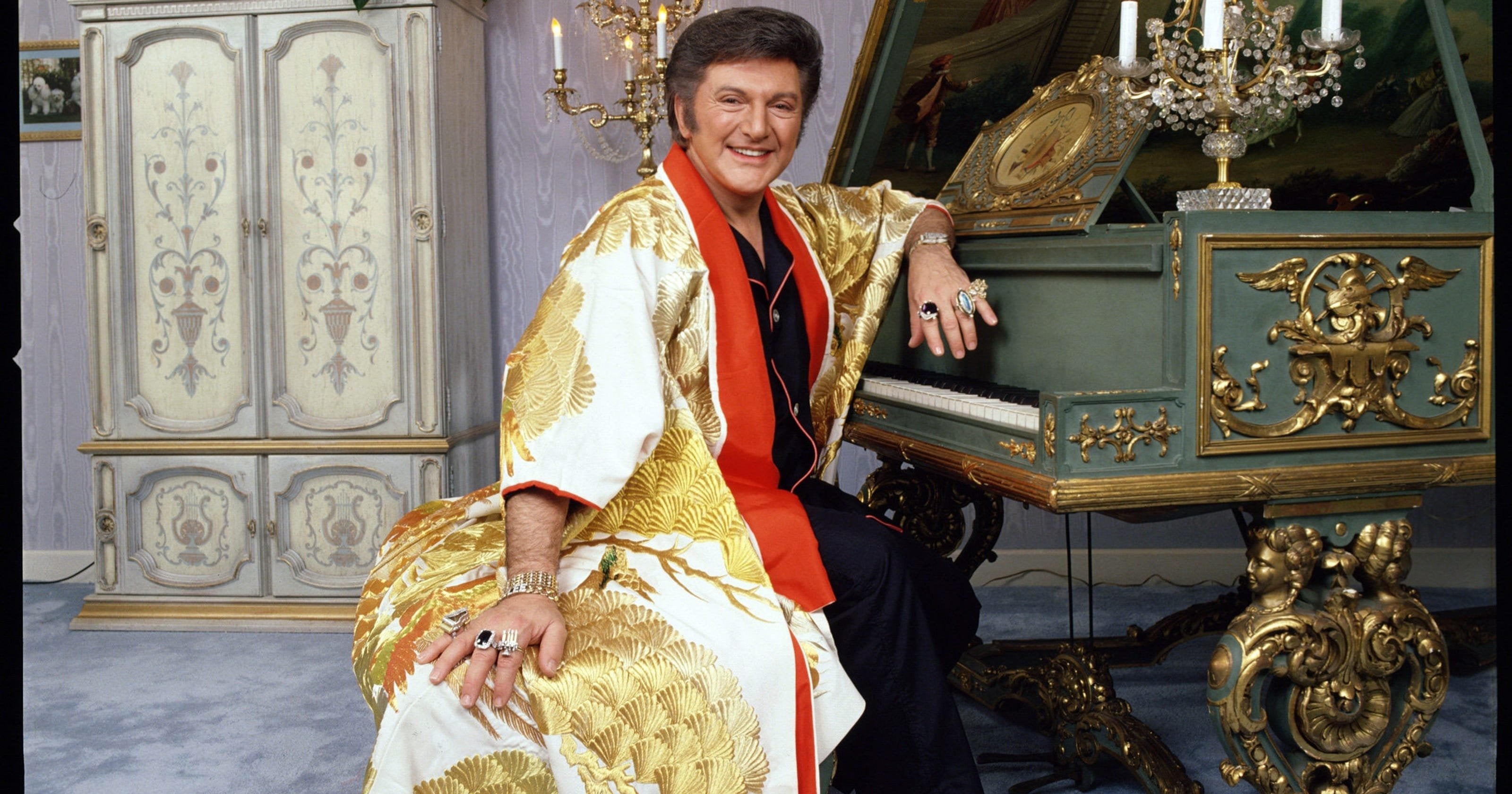 Liberace at His Piano.jpg