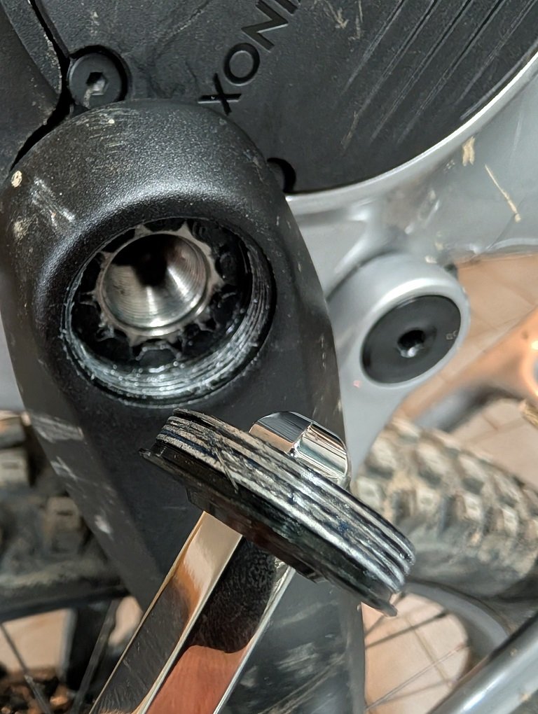 Crankbolt 1.jpg