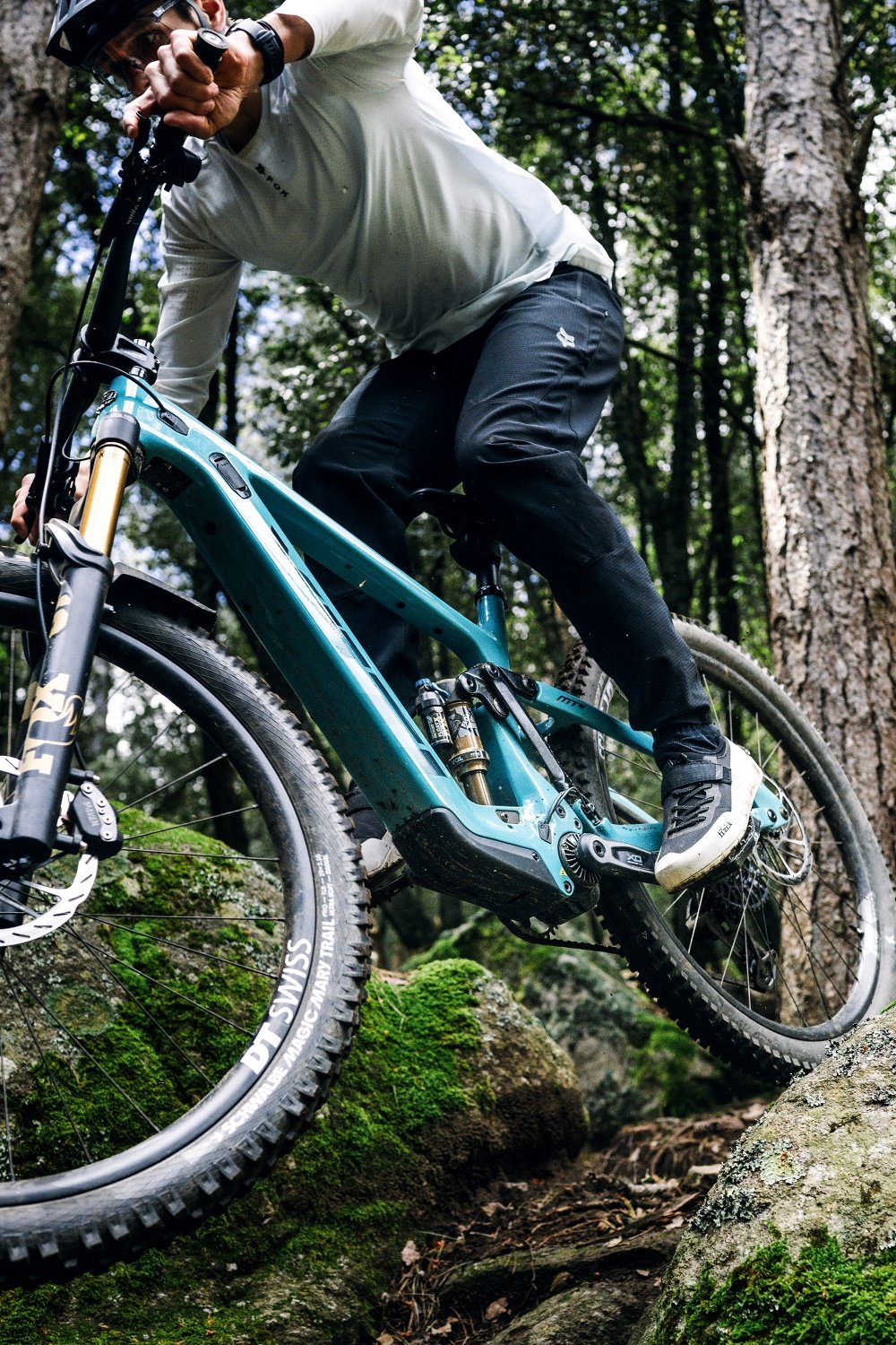 c03_LS_HPR60_MTB_06.jpg