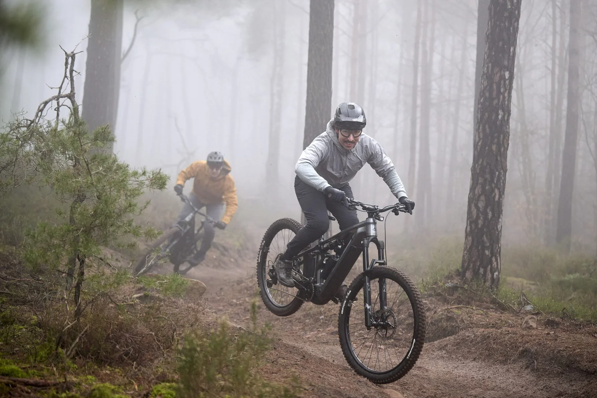 merida-etmo-outdoor-riding.webp