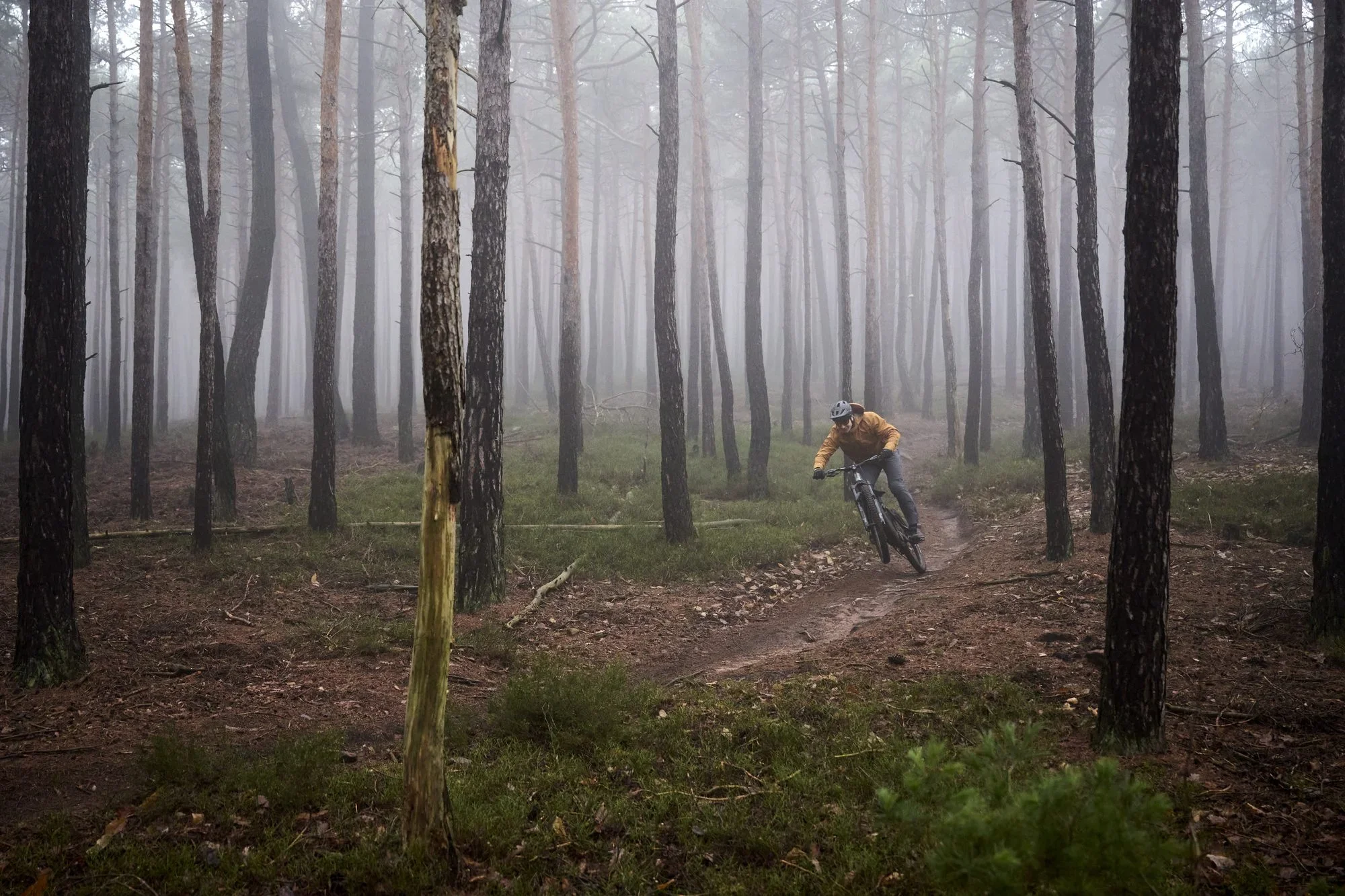 merida-etmo-trail-riding.webp