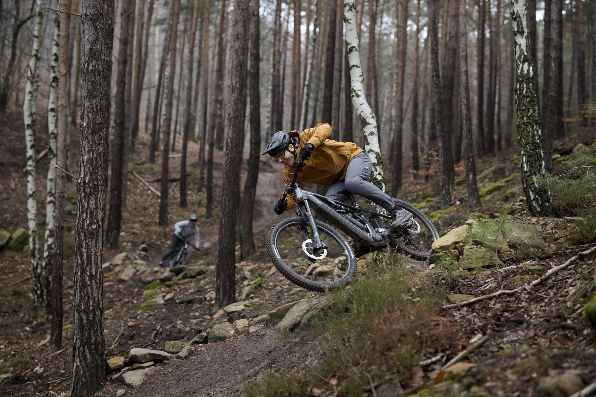merida-etmo-riding-action.webp
