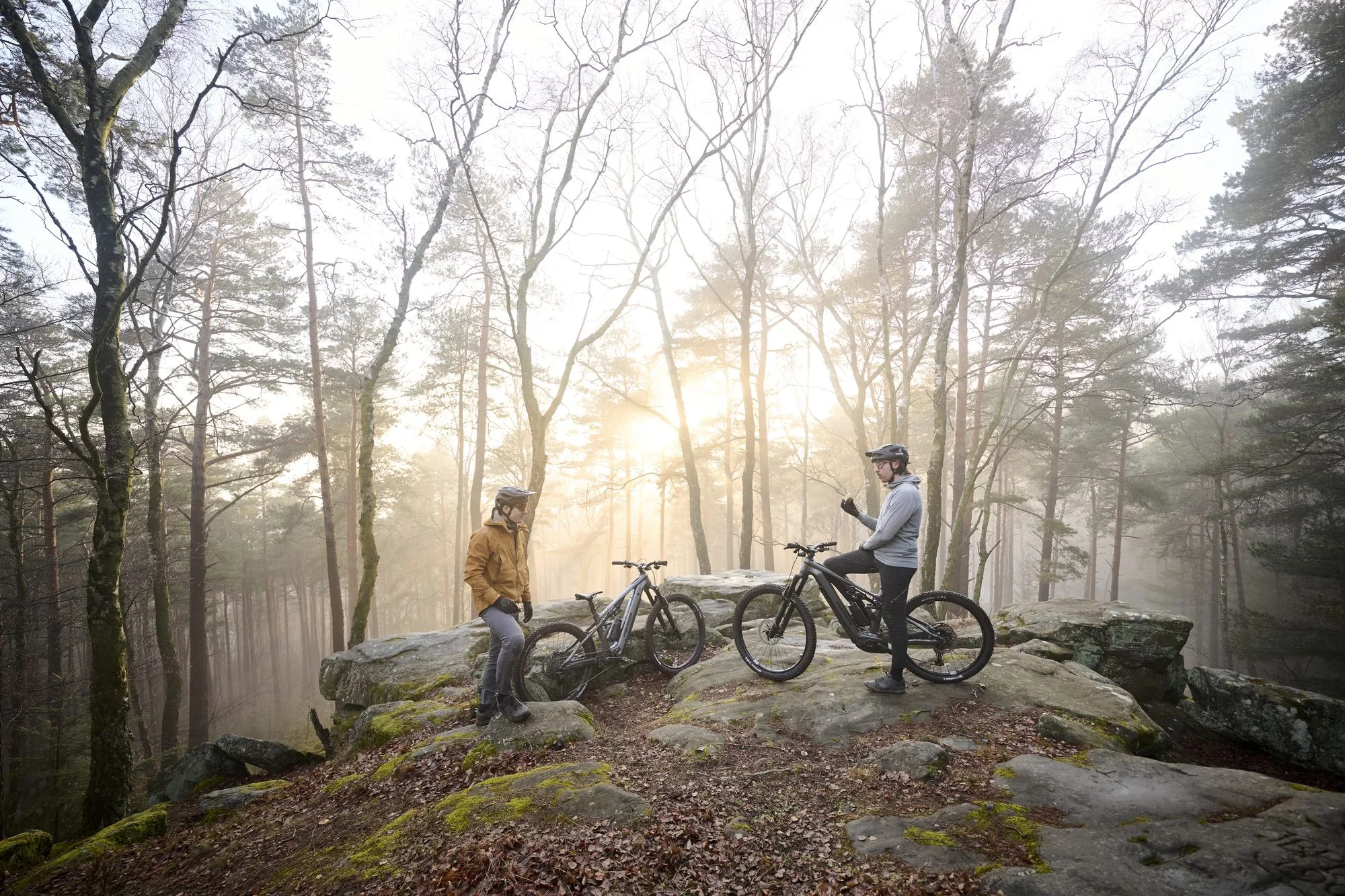 merida-etmo-riding-action.webp