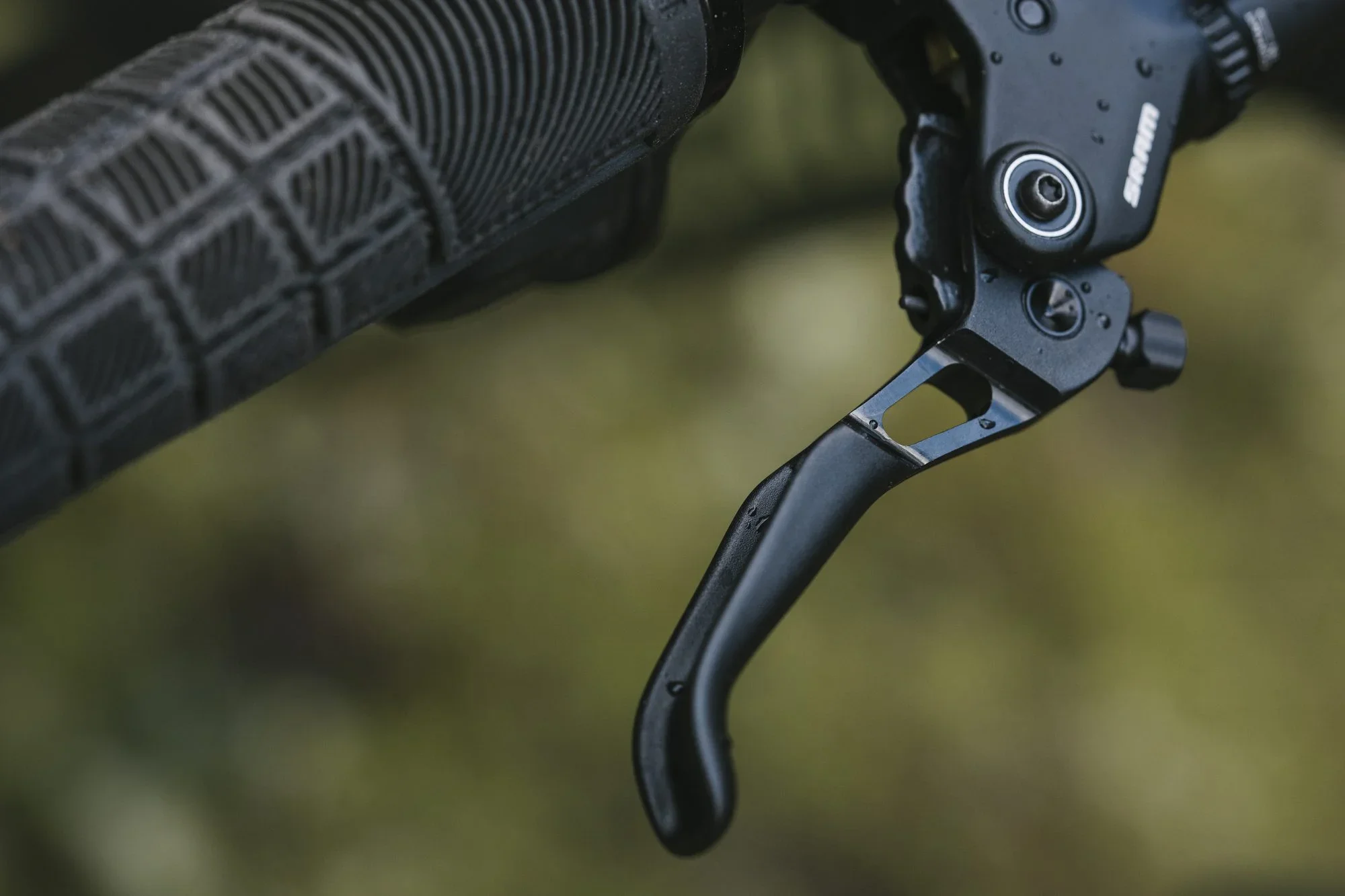 sram-maven-front-end-detail.webp