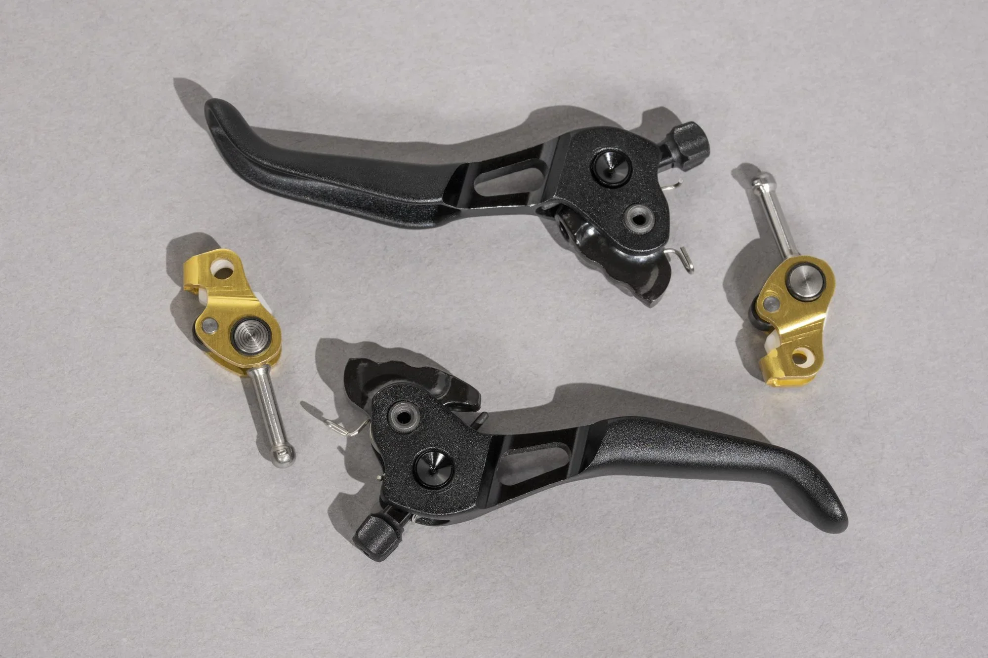 sram-maven-frame-detail-closeup.webp