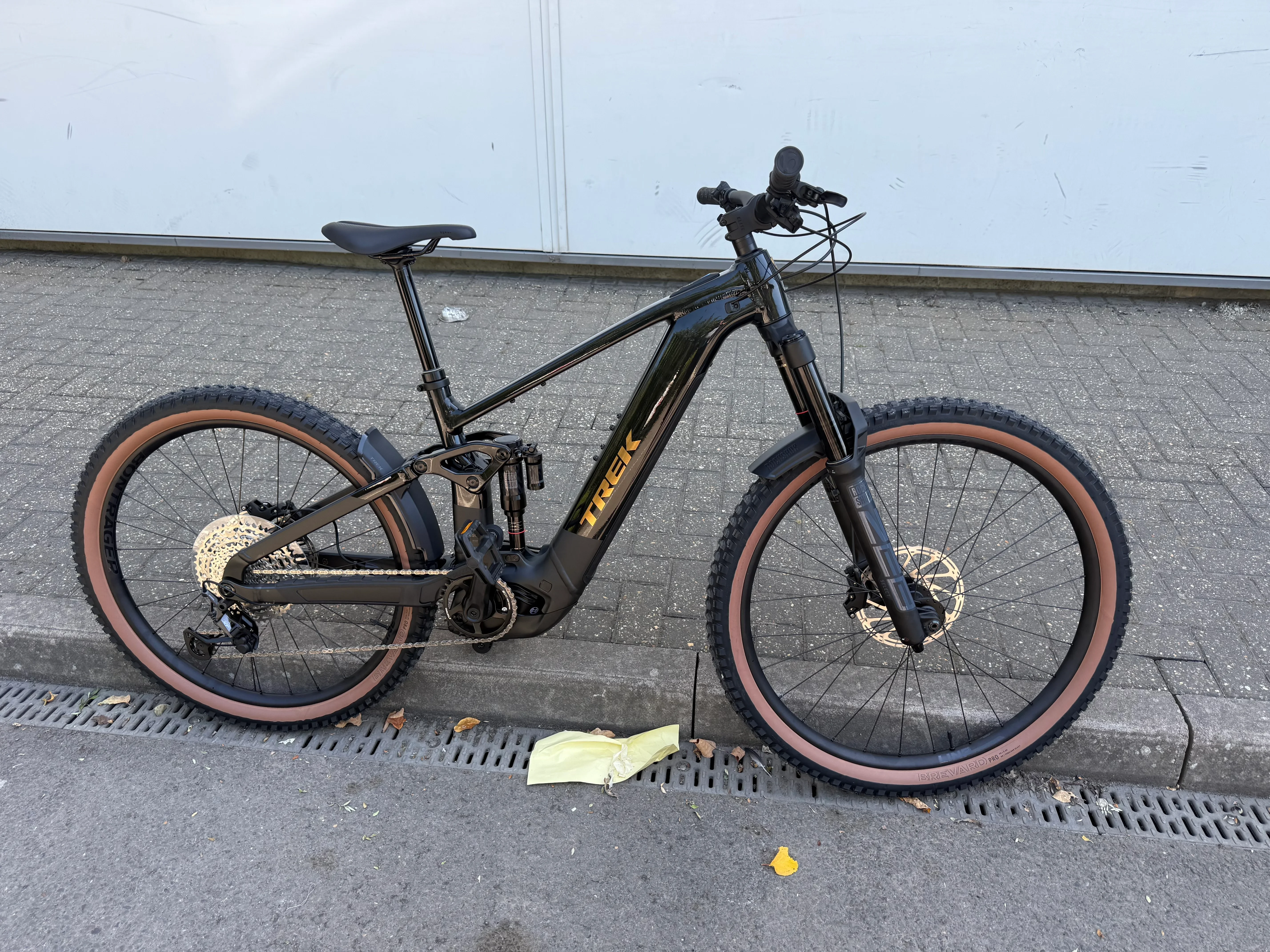 Trek Rail+ 8.webp Trek Rail+ 8.webp