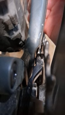 Chain ring bolt clearance with lateral leverage.jpg Chain ring bolt clearance with lateral leverage.jpg