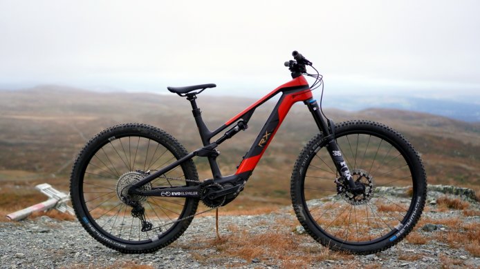 Test ride: Lightweight 2022 Rotwild R.X375