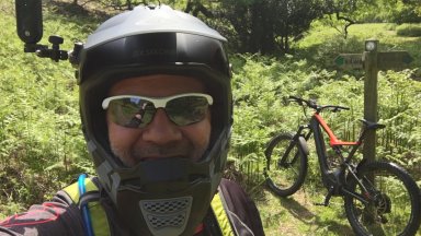 Media '0AD91428-2C72-4347-B578-7E6E724EA128.jpeg' in album 'Caterhamnut’s Levo MTB Album'