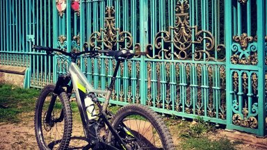 17th Century Golden Gates from Versailles meet 21st Century Levo.jpg