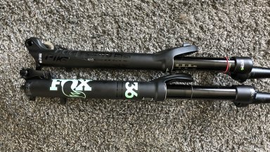 Fox 36 160mm 44 offset vs Rock Shox Pike 150mm 52 offset