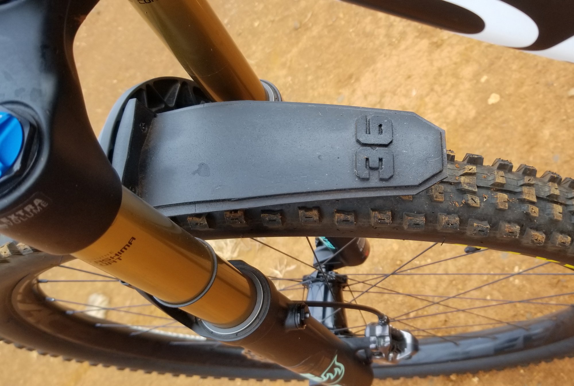 3 Rise front fender.JPG